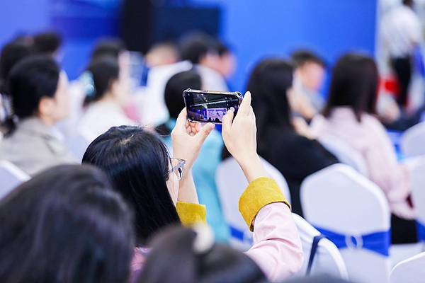 比特币ETF这场戏：不通过才是最好的剧本？