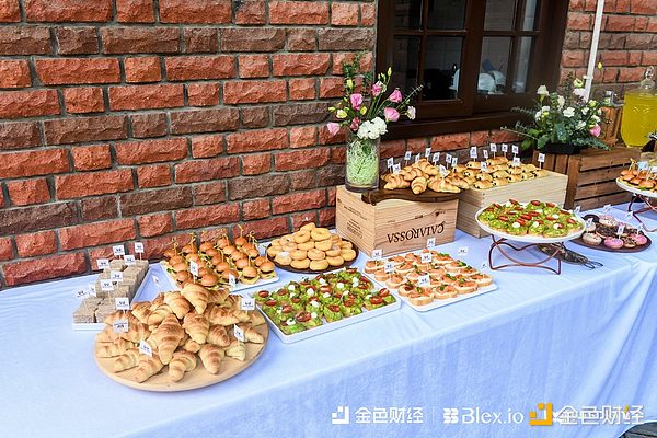 SBF法庭首秀：蓬头垢面的天才少年沦为阶下囚
